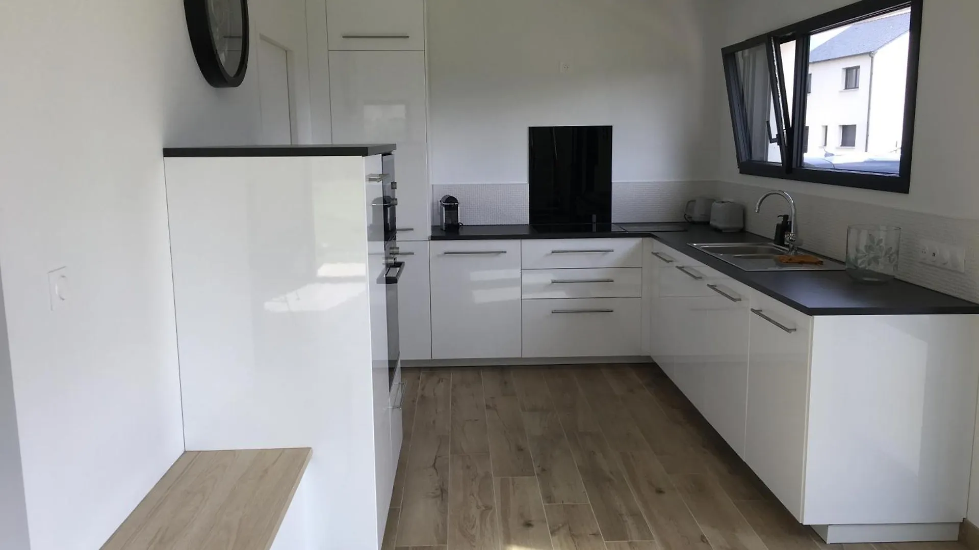 Maison Moderne De Plain Pied Ploudalmezeau Holiday home
